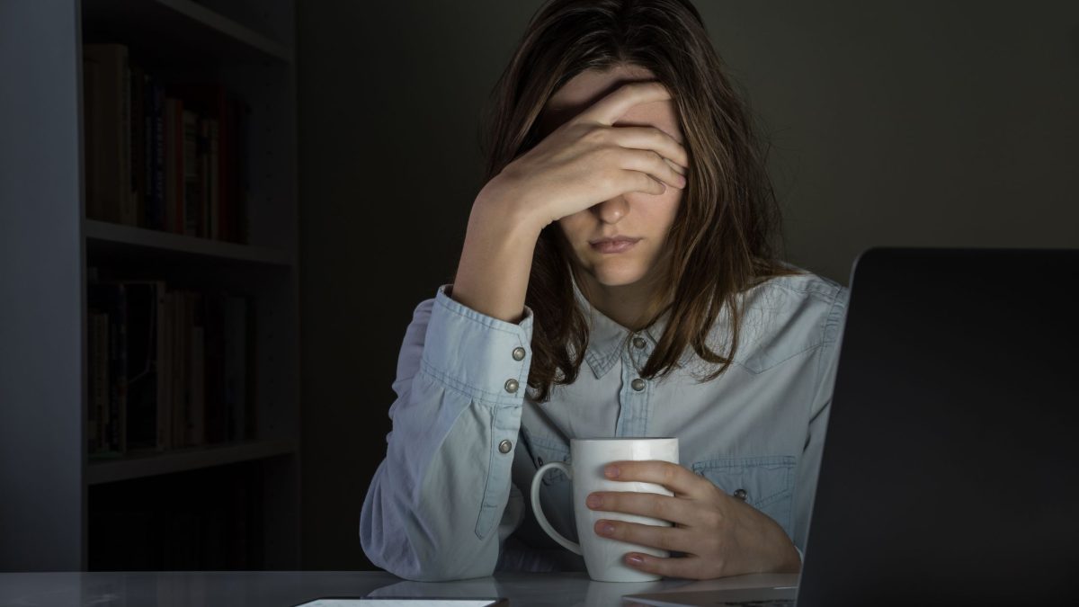 Diese 3 Sternzeichen empfangen am 1. Mai 2024 negative Energien