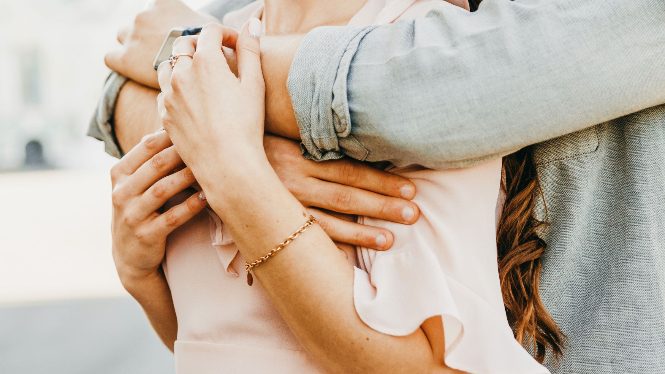 Diese 3 Sternzeichen kommen 2025 wieder mit einer alten Liebe zusammen