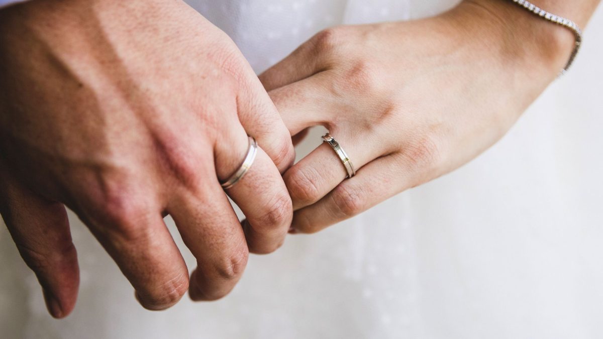 Heiratsglück 2025: Diese 4 Sternzeichen erwarten einen Antrag