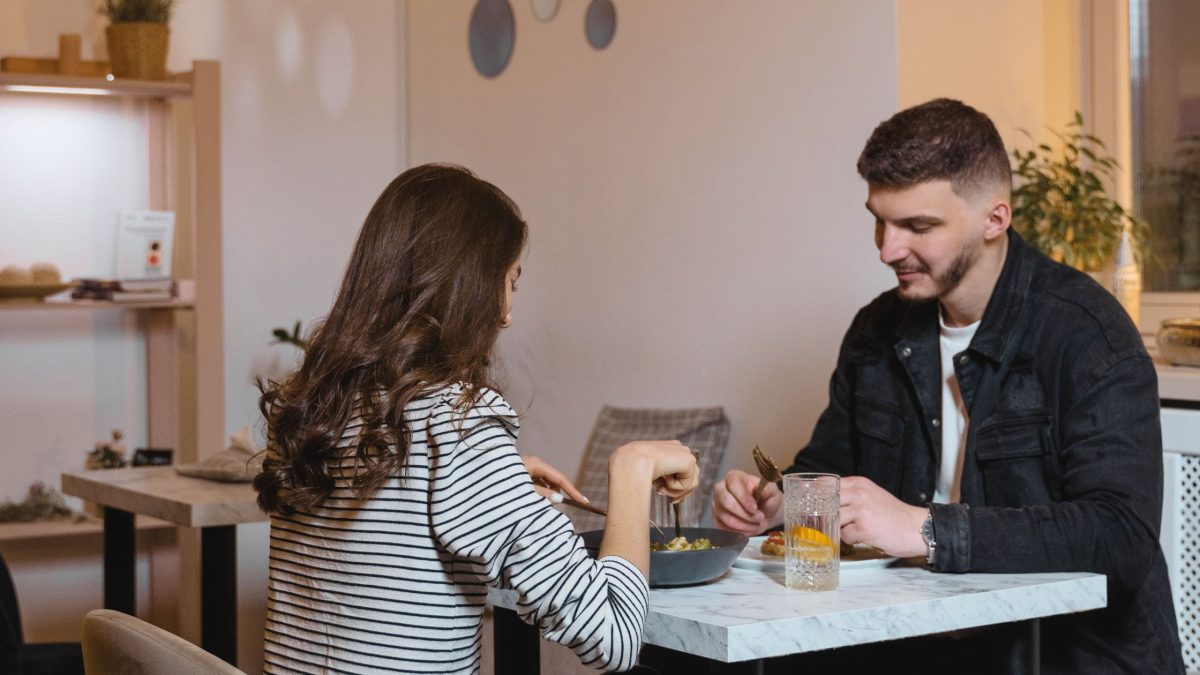 Diese 3 Sternzeichen werden sich im Dezember 2024 verlieben