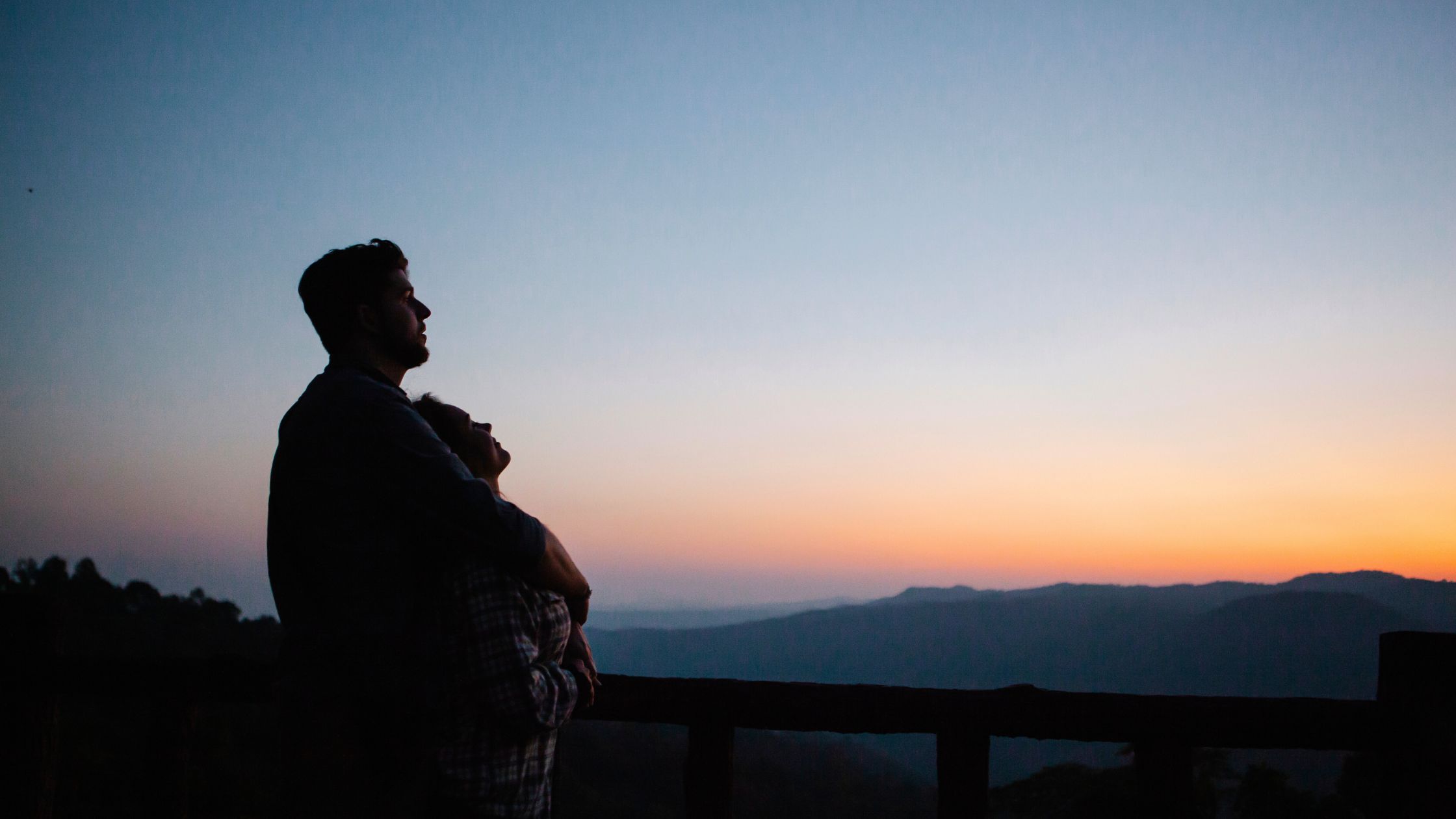 Diese Sternzeichen begegnen ihrem Seelenpartner im Februar 2025