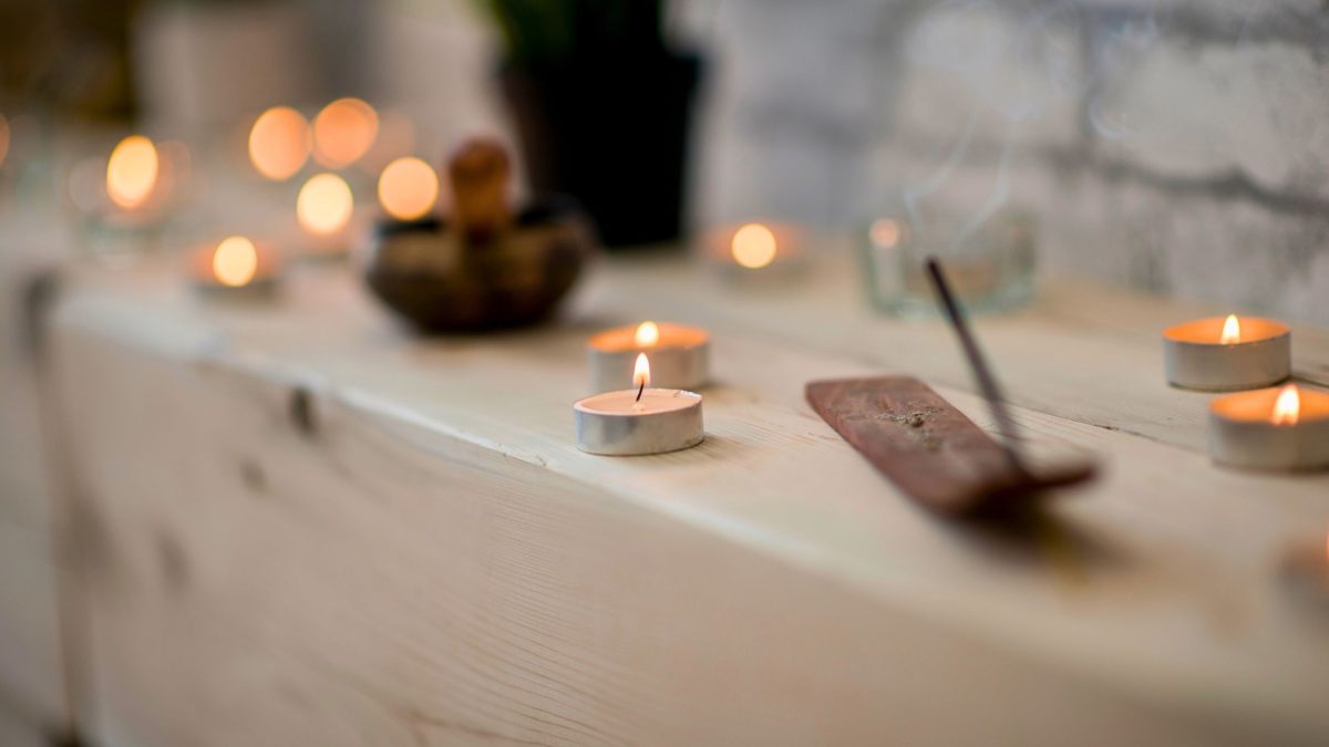 Diese 3 Sternzeichen blühen in der Zwillinge-Saison richtig auf!