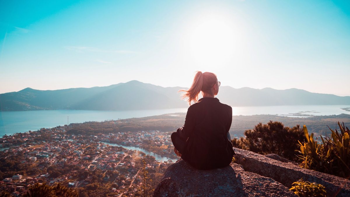 Sternzeichen Mai 2025, Glücksphase Astrologie, Horoskop Schütze, Krebs, Stier, astrologische Prognose, glückliches Kapitel