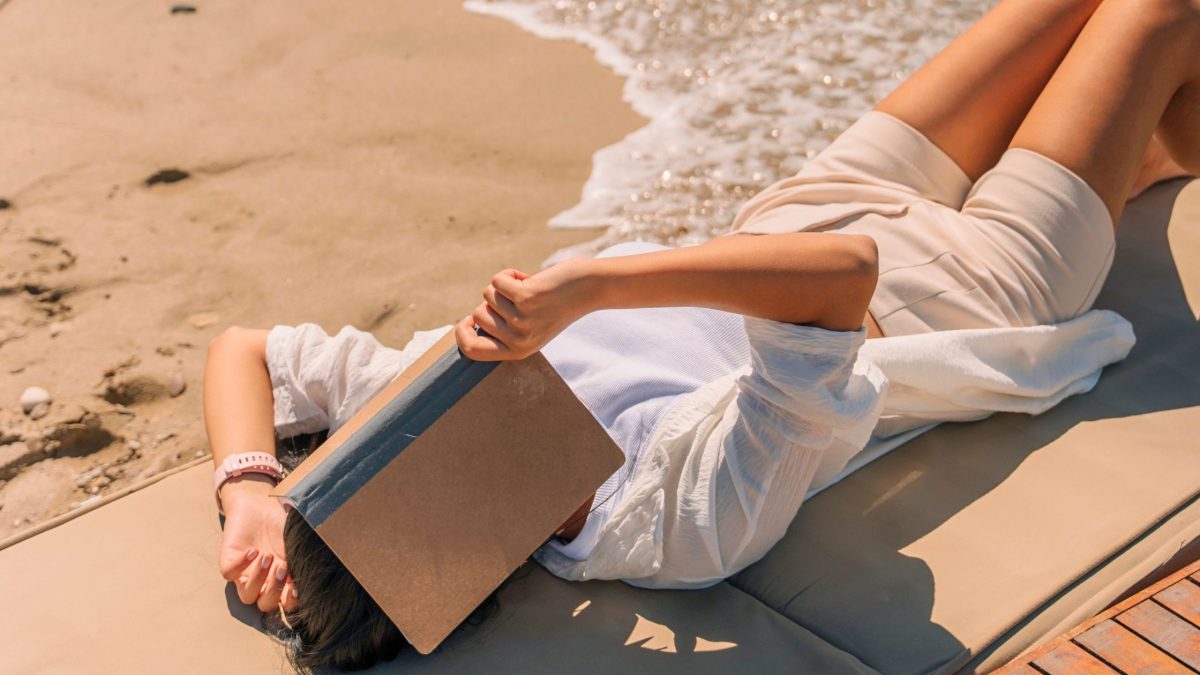 Urlaub, bitte! Diese 4 Sternzeichen brauchen im Juni 2025 ganz dringend eine Auszeit