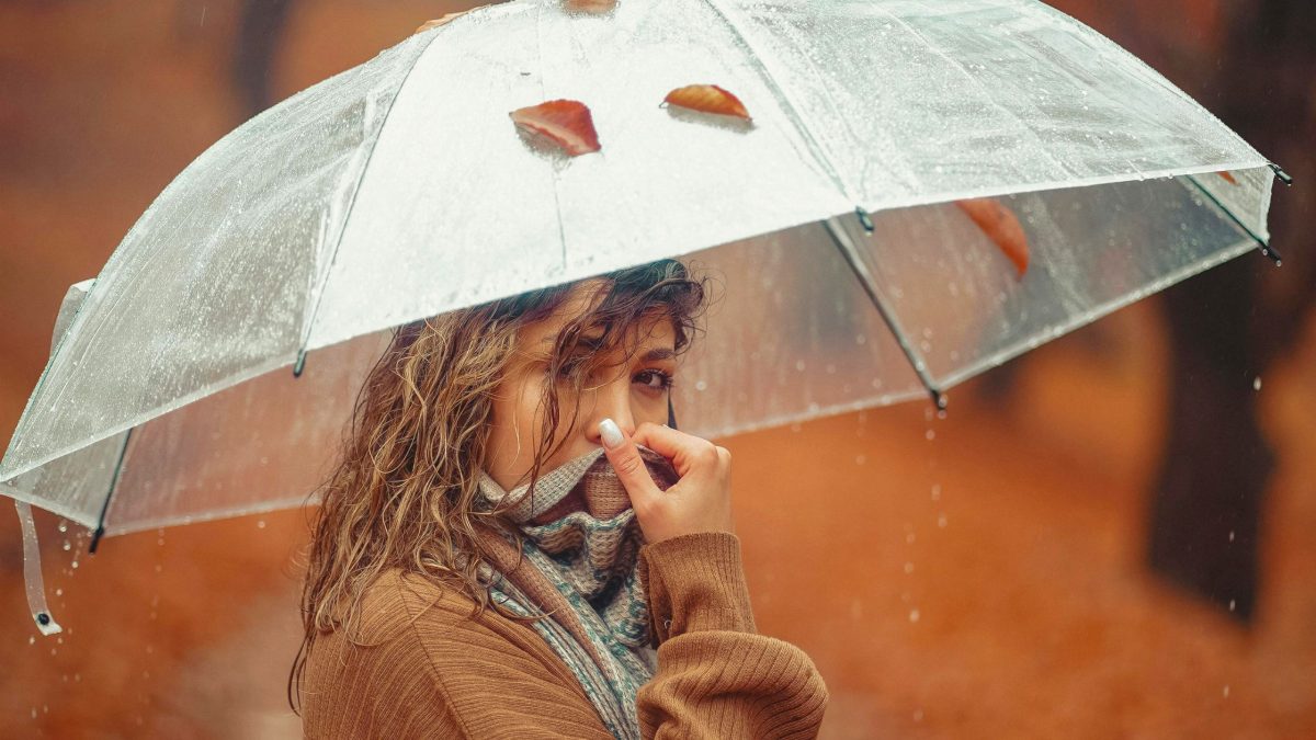 Herbst 2025: 4 Sternzeichen werden von jemand Besonderem enttäuscht