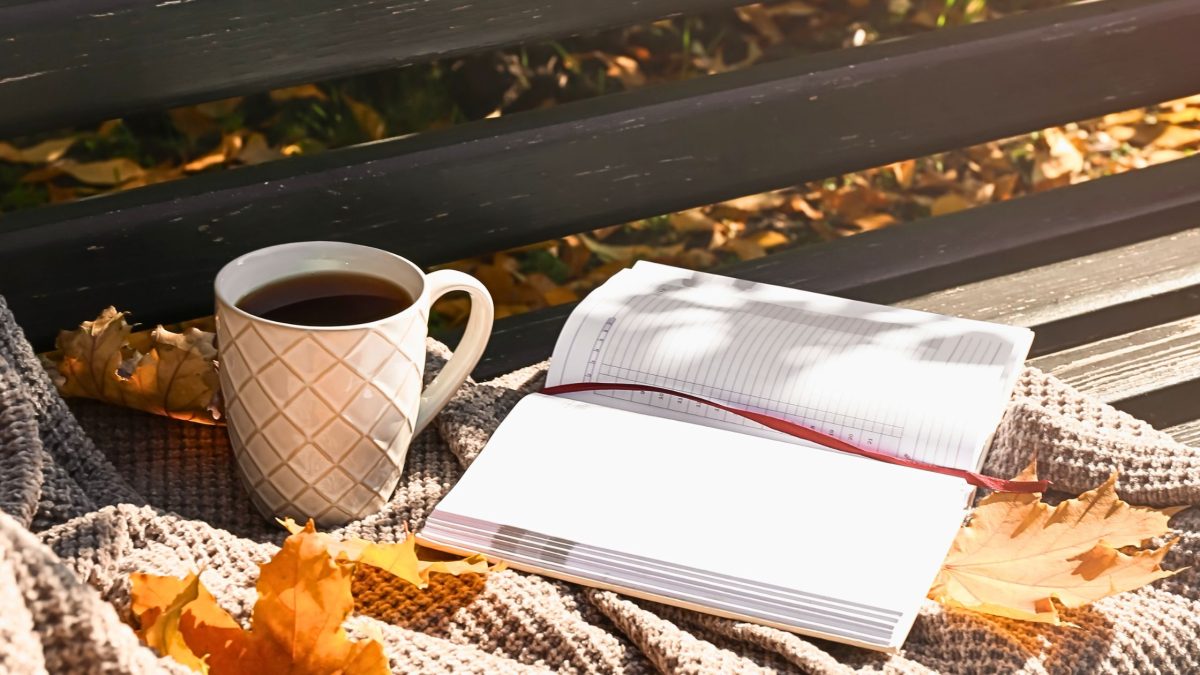 Herbstanfang 2025: Für diese Sternzeichen beginnt eine magische Phase! Während die Tage kürzer werden, entfaltet sich für bestimmte Zeichen eine spirituelle Transformation. Erfahre, welche Sternzeichen jetzt aufblühen, innere Stärke finden und die Mystik des Herbstes besonders intensiv spüren. Finde heraus, ob du dazugehört – und wie du die Magie der Herbstnächte für dich nutzen kannst.