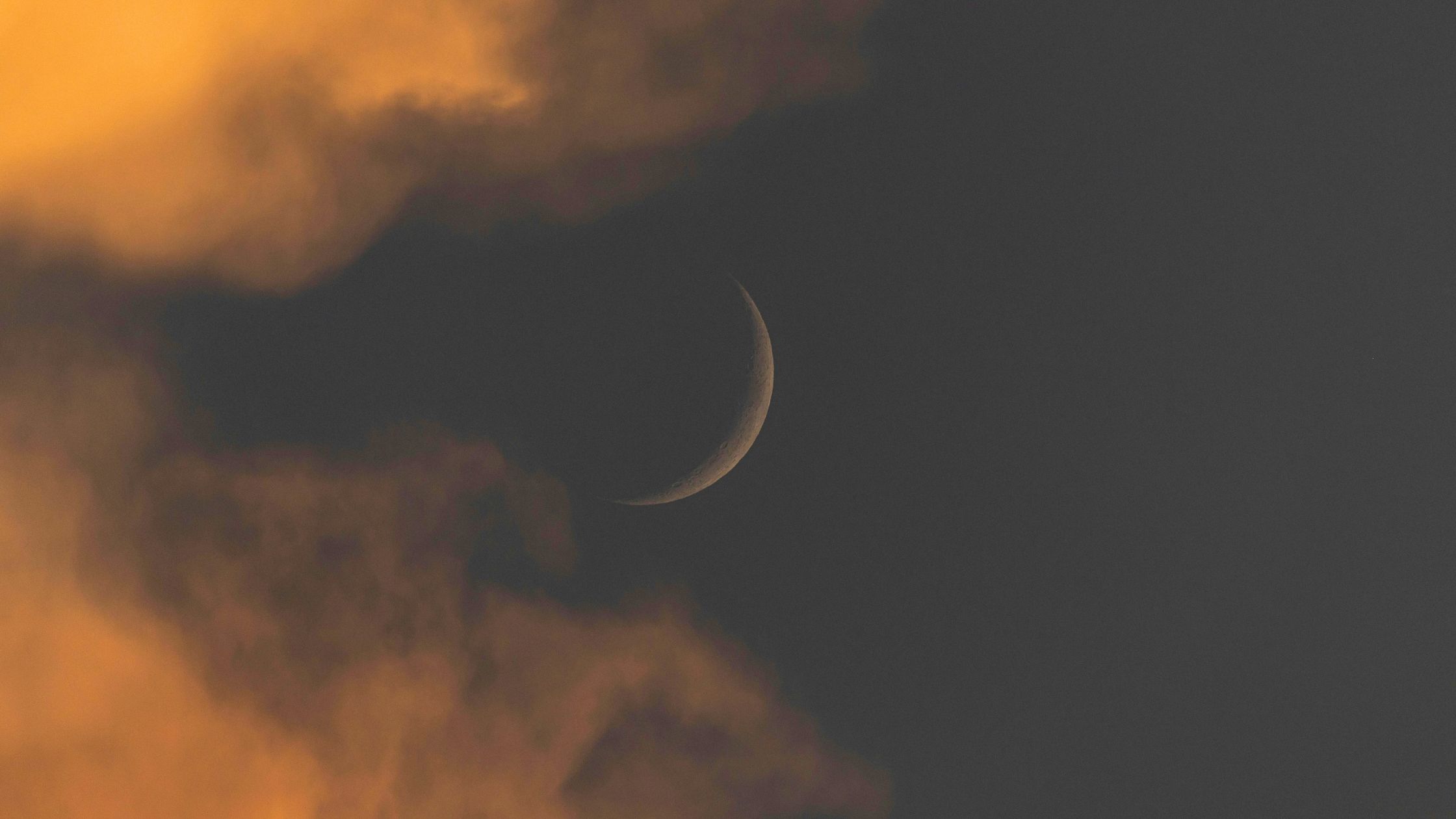 Neumond im November: Für 2 Sternzeichen beginnt jetzt ein karmischer Wendepunkt