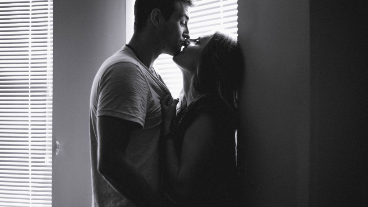 Diese Sternzeichen finden 2026 die große Liebe und diese erleben ein böses Erwachen