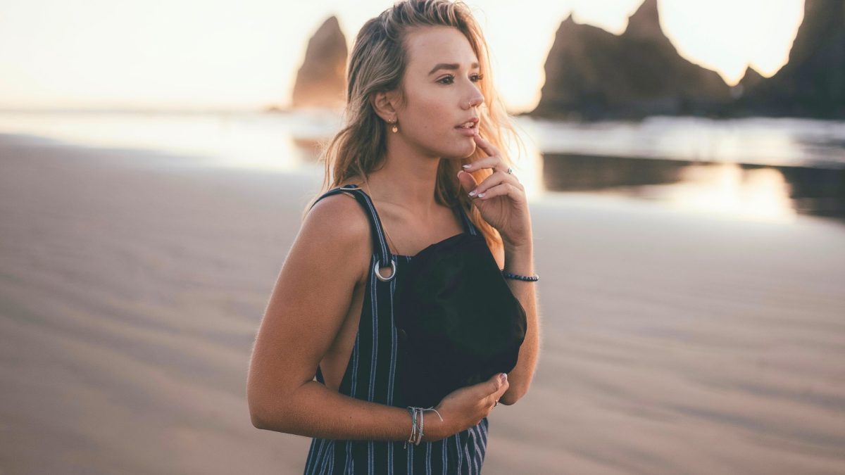 Februar 2026: Diese 3 Sternzeichen werden von ihrer Vergangenheit eingeholt