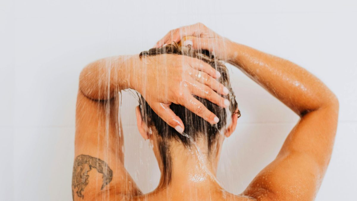 Stolz statt Liebe? Diese Sternzeichen blockieren sich im Februar 2026 selbst