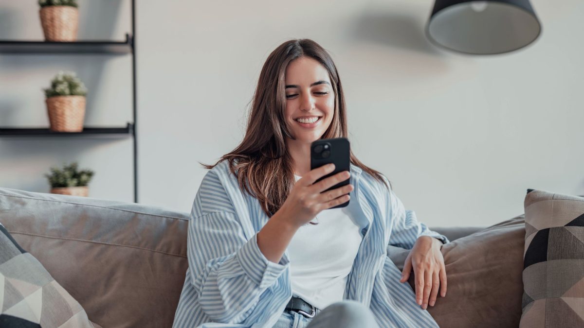 Diese Sternzeichen bekommen im Februar 2026 plötzlich eine Nachricht vom Ex!