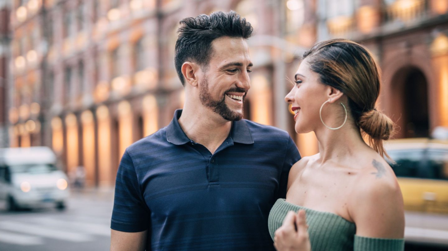 Zwischen Februar und März 2026: Diese Sternzeichen trifft unerwartet eine alte Liebe