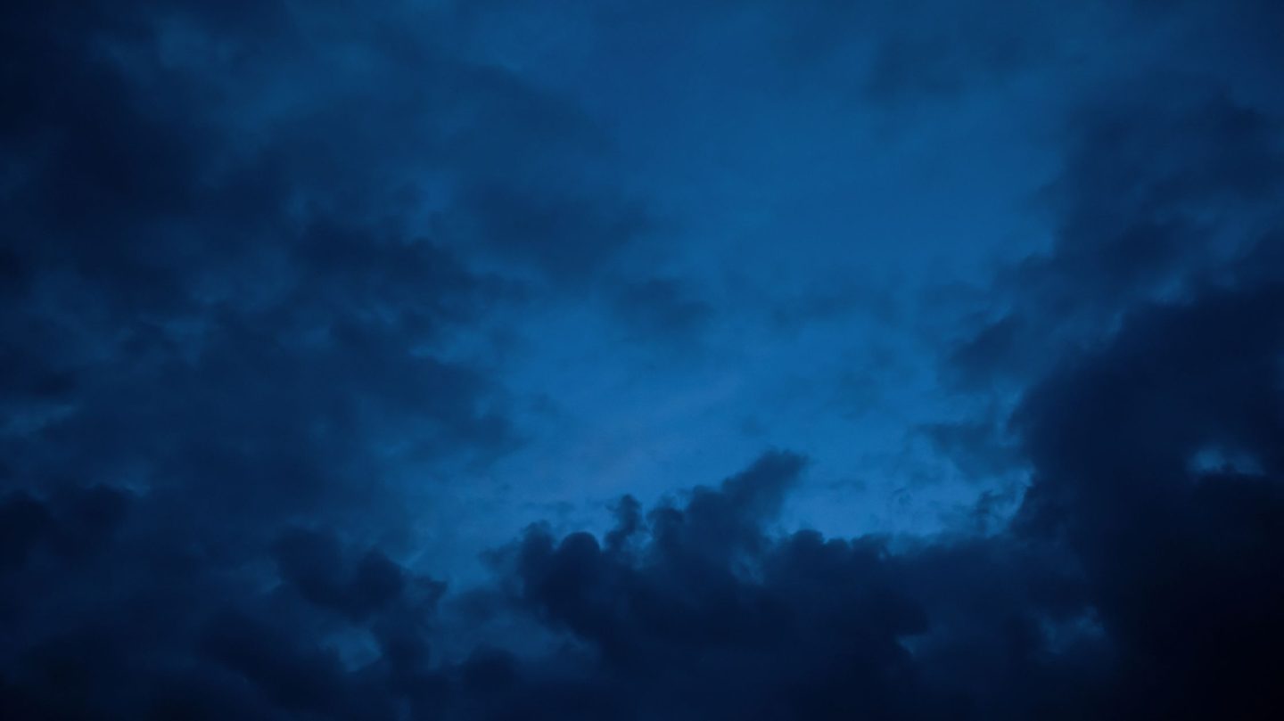 Dein Horoskop für Freitag, 13. März 2026 ✨ Mond im Wassermann & Fische im Übergang! Erfahre, was dein Sternzeichen heute erwartet – mit Blick auf Neumond am 19. März 2026. Tageshoroskop für Widder, Stier, Zwillinge, Krebs, Löwe, Jungfrau, Waage, Skorpion, Schütze, Steinbock, Wassermann & Fische. Astrologie, Mondwechsel, Energie-Update & persönliche Botschaft für dein Sternzeichen