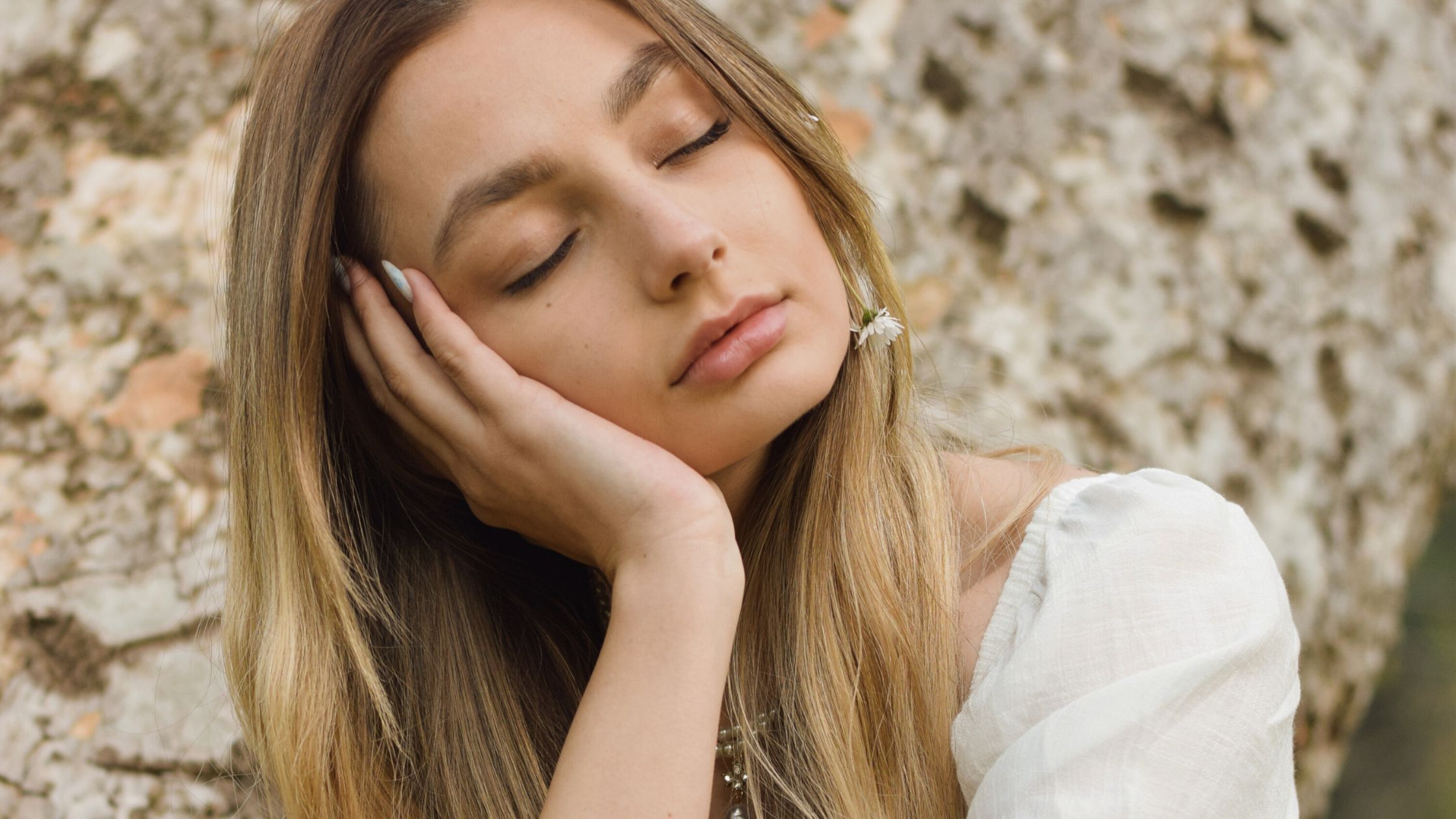 Diese 2 Sternzeichen erhalten in den nächsten 4 Wochen eine Botschaft vom Universum!