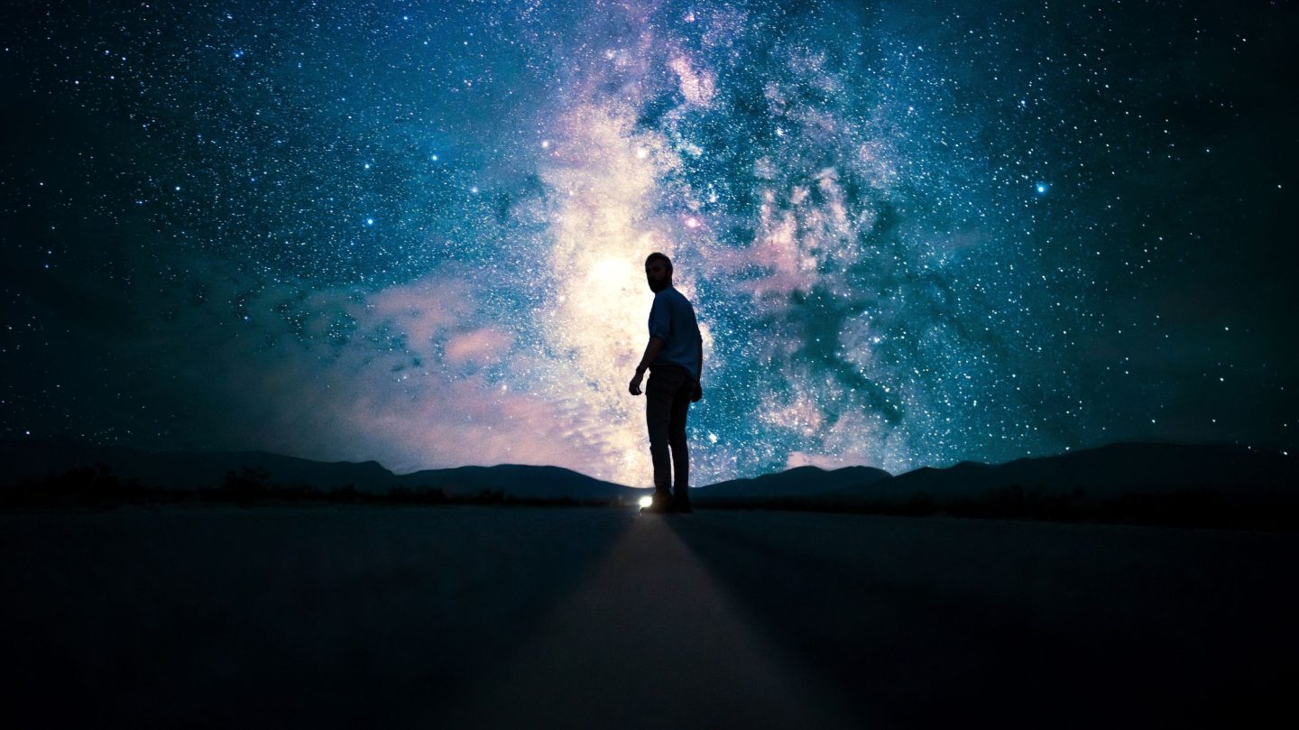 10 Anzeichen, dass deine Seele schon viele Leben erlebt hat