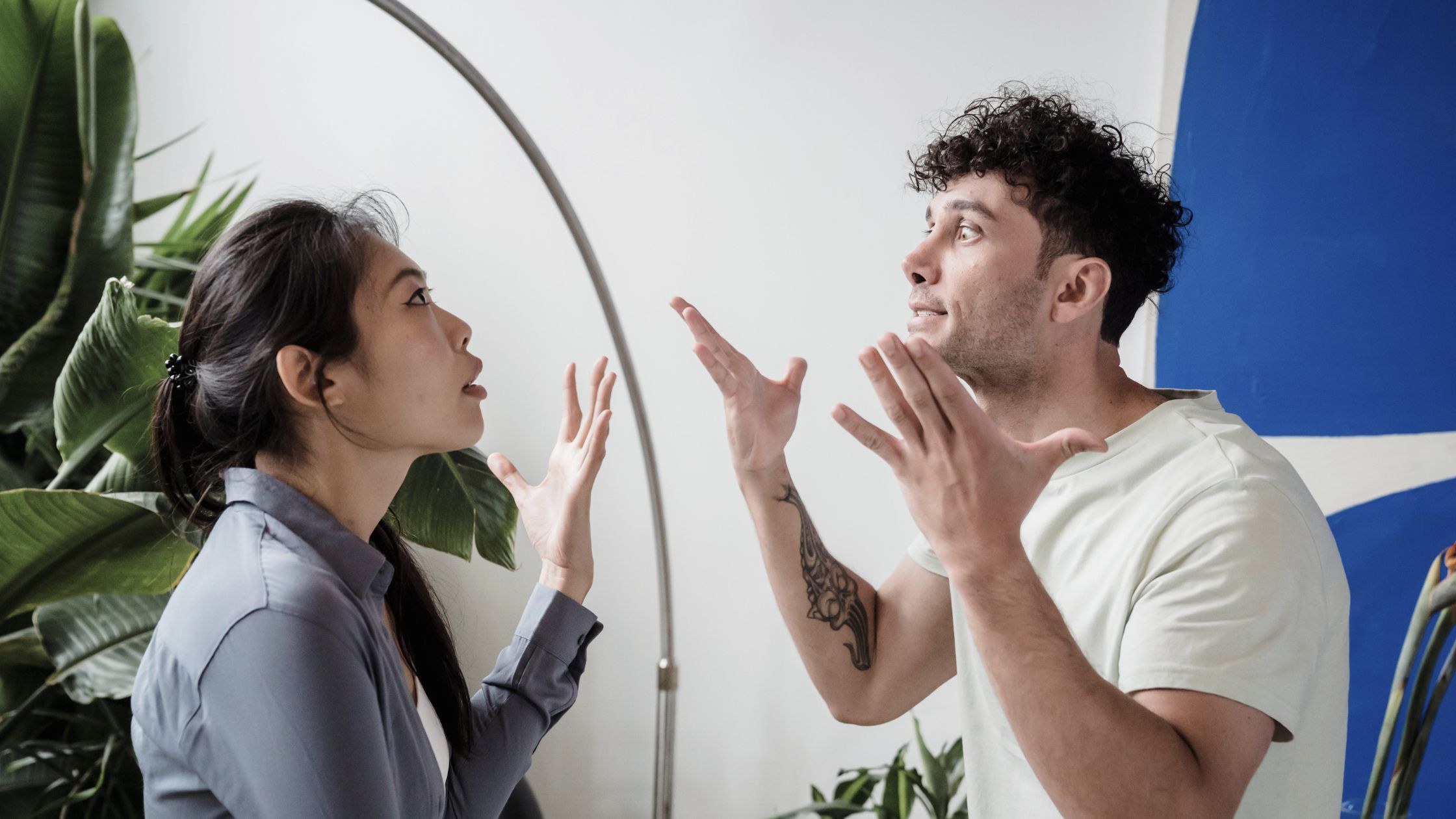 Eine Umfrage zeigt: Frauen haben genug davon, Männer emotional „erziehen“ zu müssen